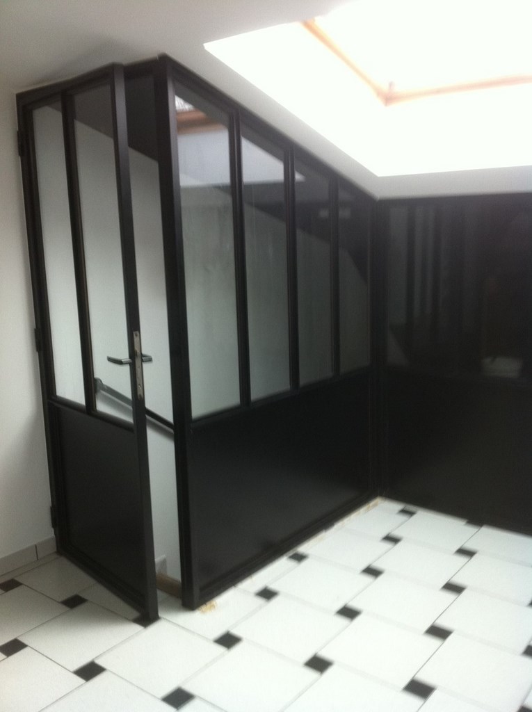 Verrière en haut d'un escalier